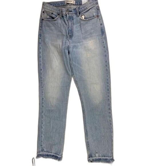 Abercrombie & Fitch Size 27 4 Womens High Rise Mom Jeans Stretch Light Wash - Picture 1 of 4